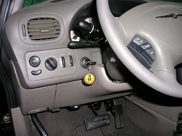 Chrysler Grand Voyager (Automata) 2004-2007 /901K/