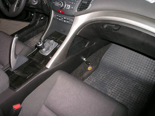 Honda Accord VIII. (kézi, 6 seb., 