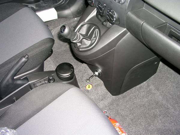 Mazda 2 II. (DE) (kézi, 5 seb., 