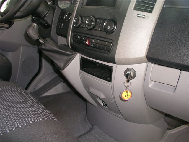 Mercedes Sprinter II. W906 (kézi, 6 seb.) 2006-2018 /1051K/