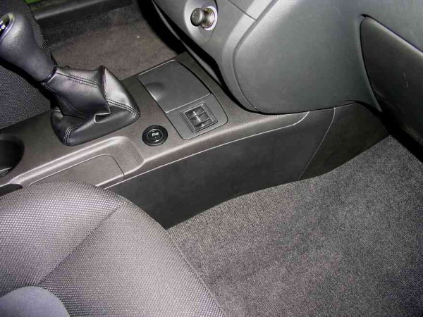 Mitsubishi Outlander I. (kézi, 