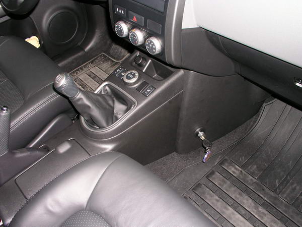 Nissan X-Trail II. (T31) dCi (kézi, 6 seb., 