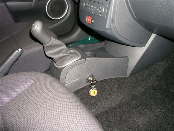 Renault Clio III. (kézi, 5 seb., 