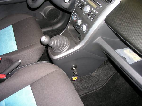 Suzuki Splash (EX) (kézi, 5 seb., 