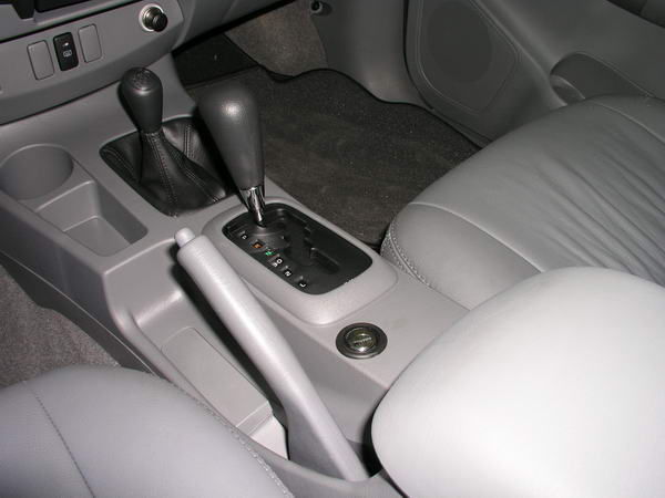 Toyota Hilux VII. (TGN, GGN, KUN) (automata) 2006-tól /1259W/