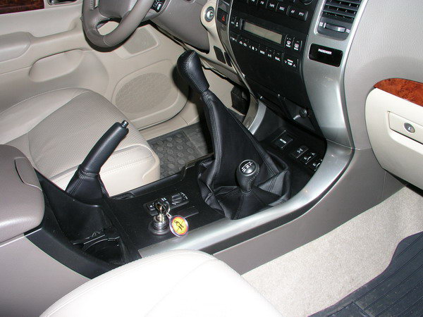 Toyota Land Cruiser (J12, KDJ120) (kézi, 6 seb.) 2002-2009 /985K/