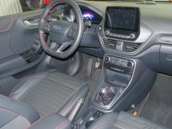 Ford Puma II 6 seb R hátul 2019-től 2200K