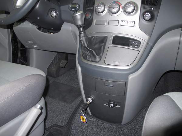 Hyundai H1 II. (kézi, 6 seb., 