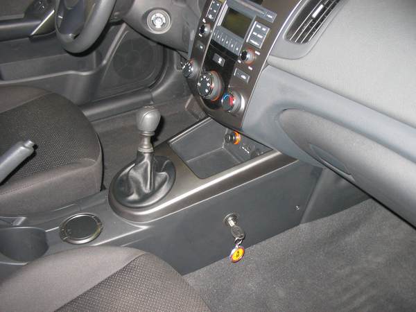 Kia Cerato II. (TD) (kézi, 5 seb., 