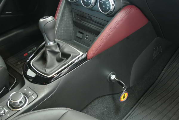 Mazda 2 III. (DJ) (kézi, 5 seb., 