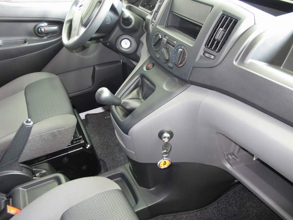Nissan NV200 I. (kézi, 5 seb., 