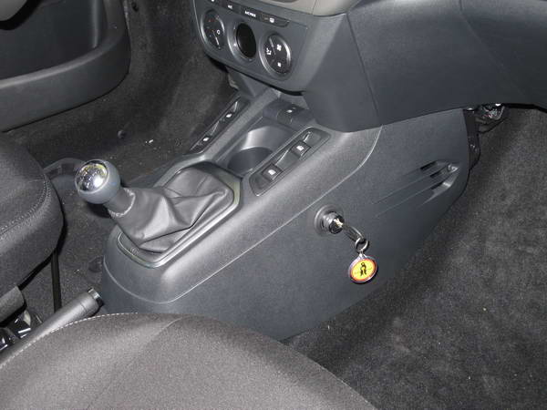 Peugeot 301 (D) (kézi, 5 seb., 
