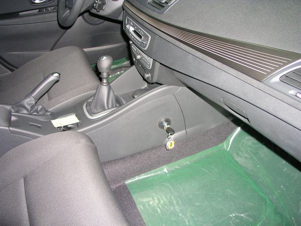 Renault Fluence (Z) (kézi, 5 és 6 seb., kivéve: 1.6 és 1.9 dci) 2009-2012 /1329Ka/