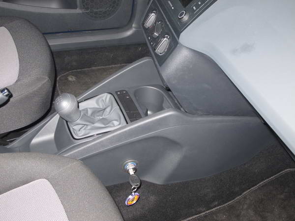 Seat Ibiza (6J) (kézi, 5 seb., 