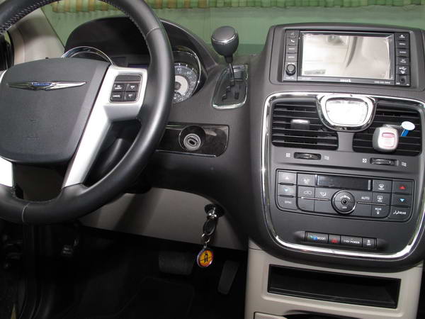 Chrysler Town & Country V. (Automata) 2008-2016 /2041R/