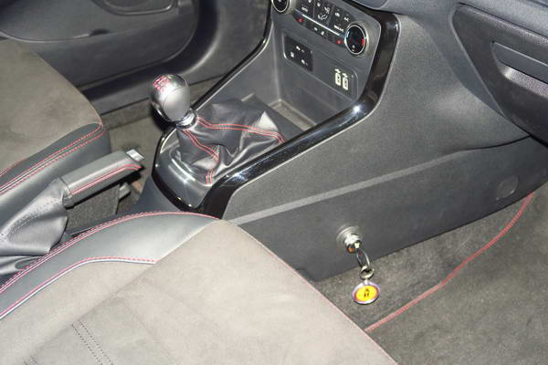 Ford EcoSport II. (kézi, 6 seb., 