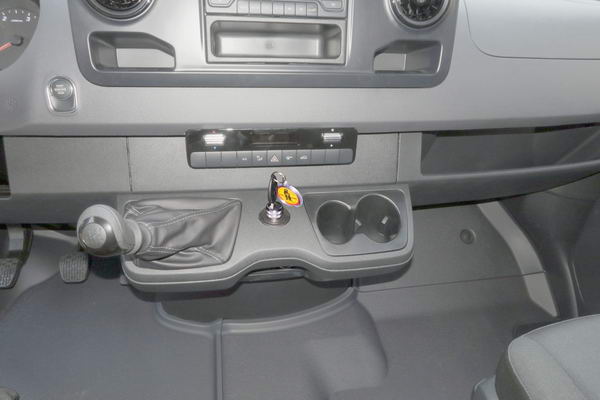Mercedes Sprinter (kézi, 6 seb., 