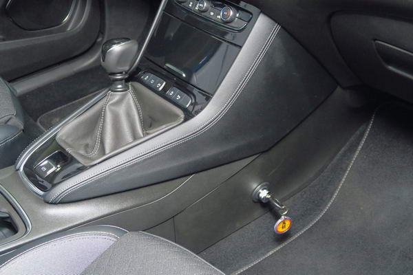 Opel Grandland X (kézi, 6 seb., 