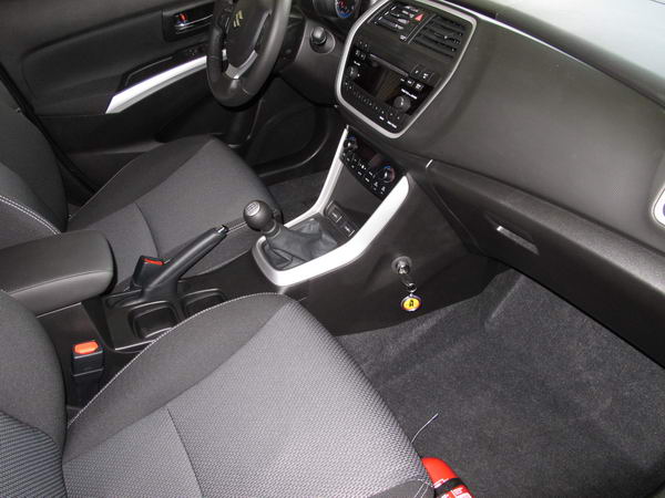 Suzuki SX4 S-Cross (kézi, 5 seb., 