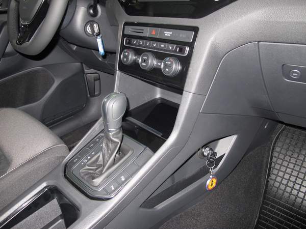 Volkswagen Golf VII. Sportsvan (automata/DSG) 2014-től /1766K/