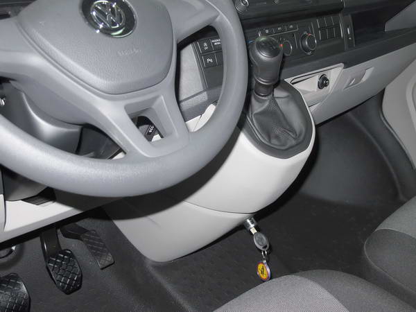 Volkswagen Transporter T6 (kézi, 6 seb., 