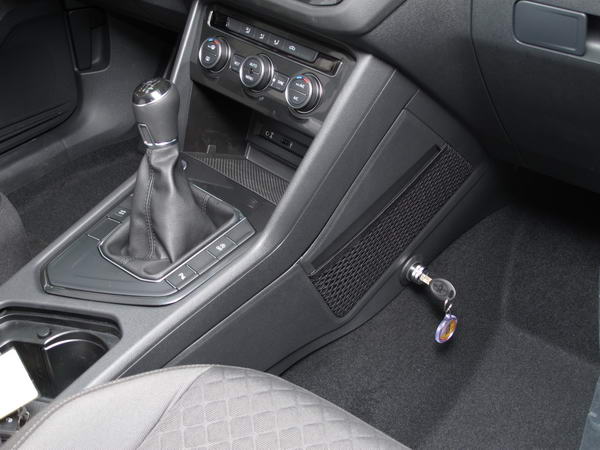 Volkswagen Tiguan II. (kézi, 6 seb., 